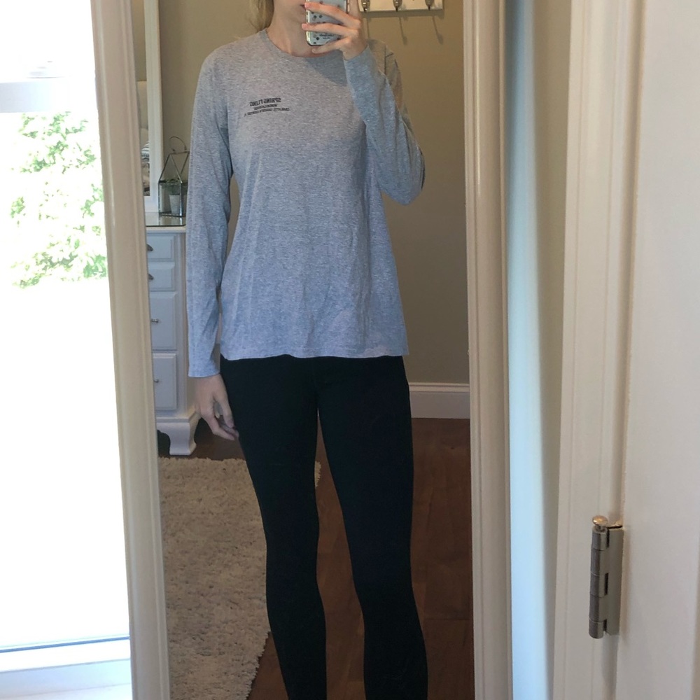 Women’s Long Sleeve Graphic Tee
